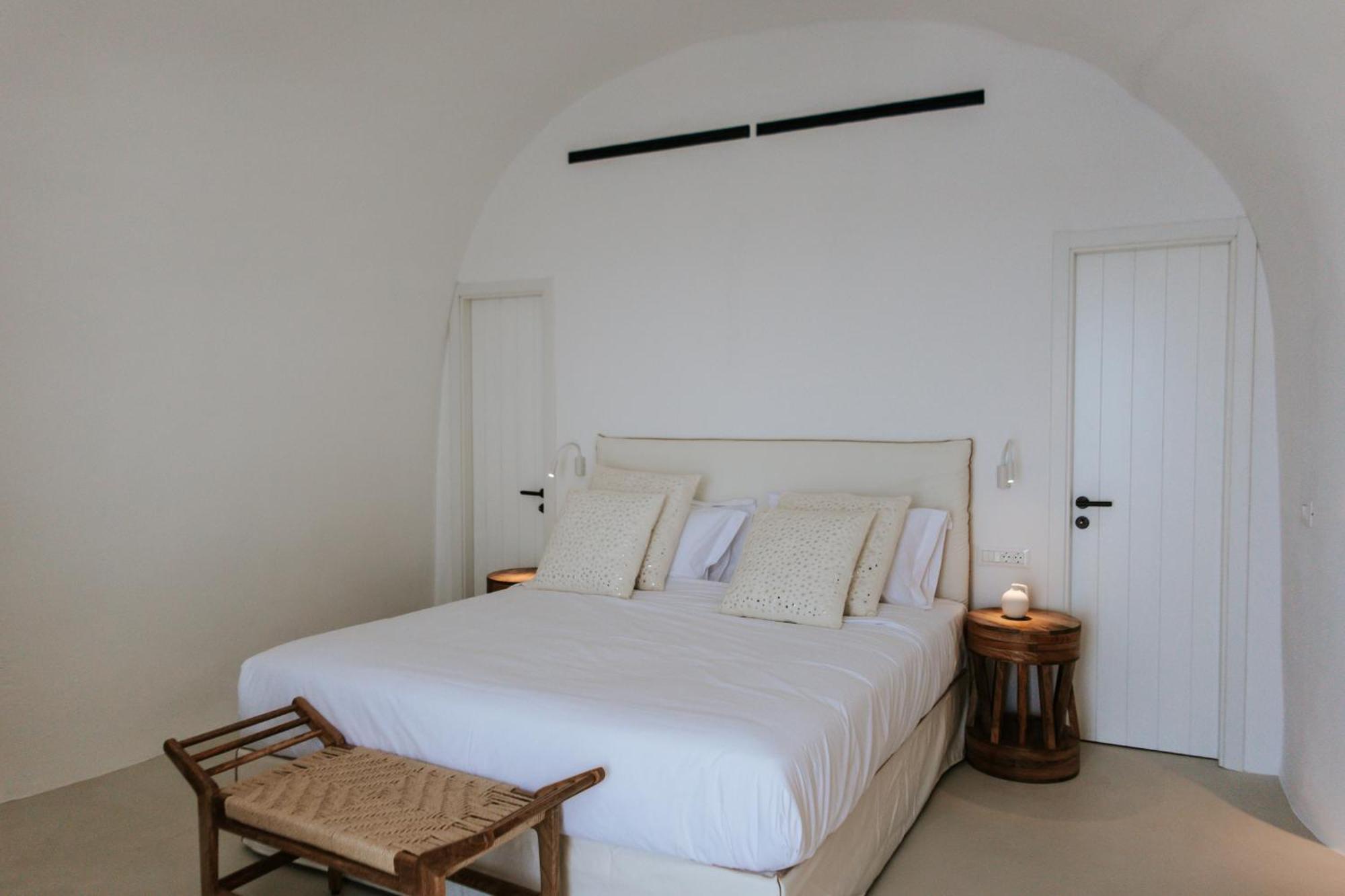 Casasunsha Hybrid Retreat Santorini Hotel Fira  Exterior photo